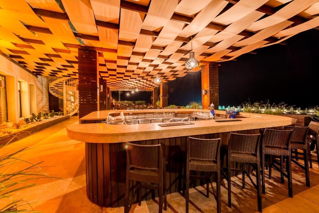 Vuni Palace Luxury Resort & Beach & Casino Κερύνεια Εξωτερικό φωτογραφία