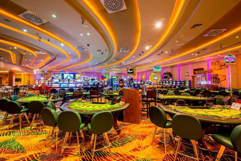 Vuni Palace Luxury Resort & Beach & Casino Κερύνεια Εξωτερικό φωτογραφία