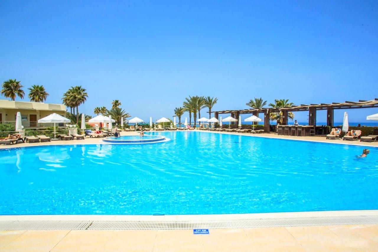 Vuni Palace Luxury Resort & Beach & Casino Κερύνεια Εξωτερικό φωτογραφία