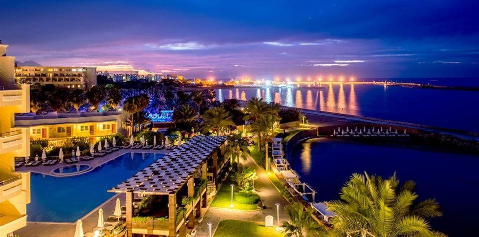 Vuni Palace Luxury Resort & Beach & Casino Κερύνεια Εξωτερικό φωτογραφία